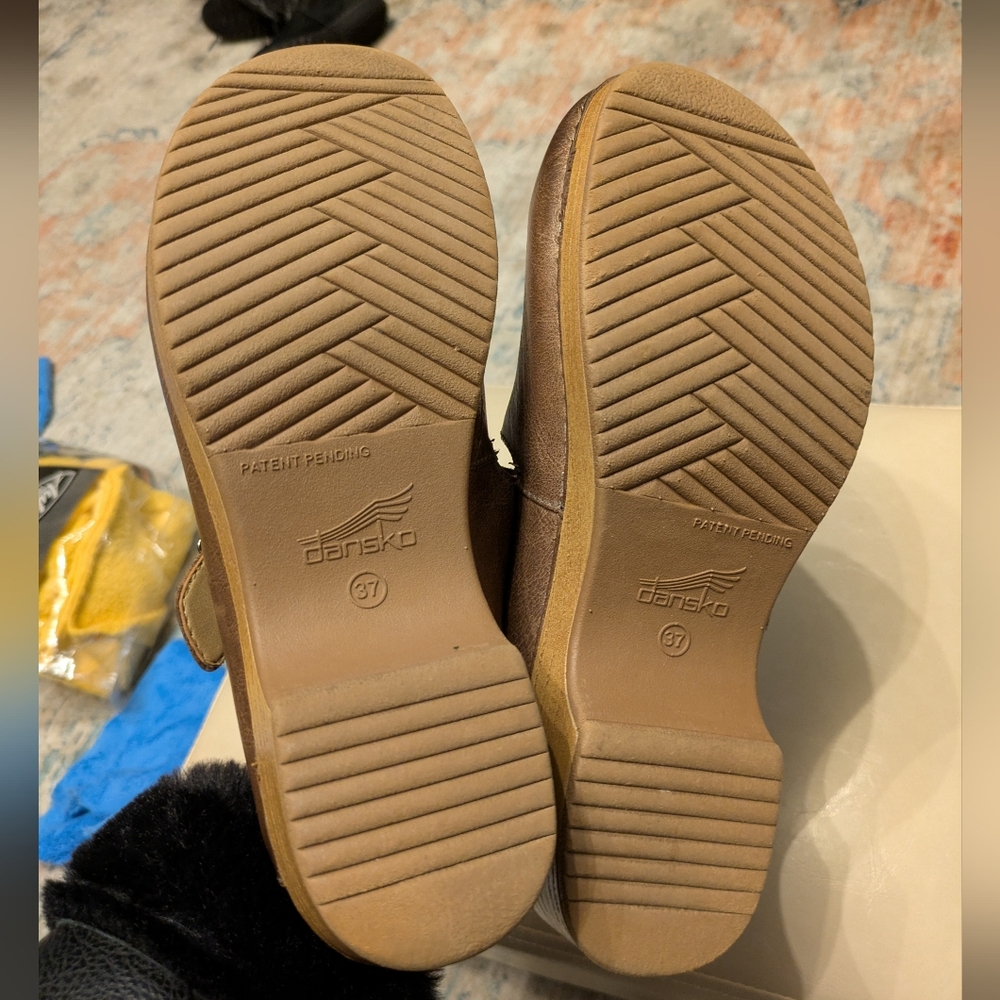 Dansko Britney Brown Clogs - Picture 5 of 6